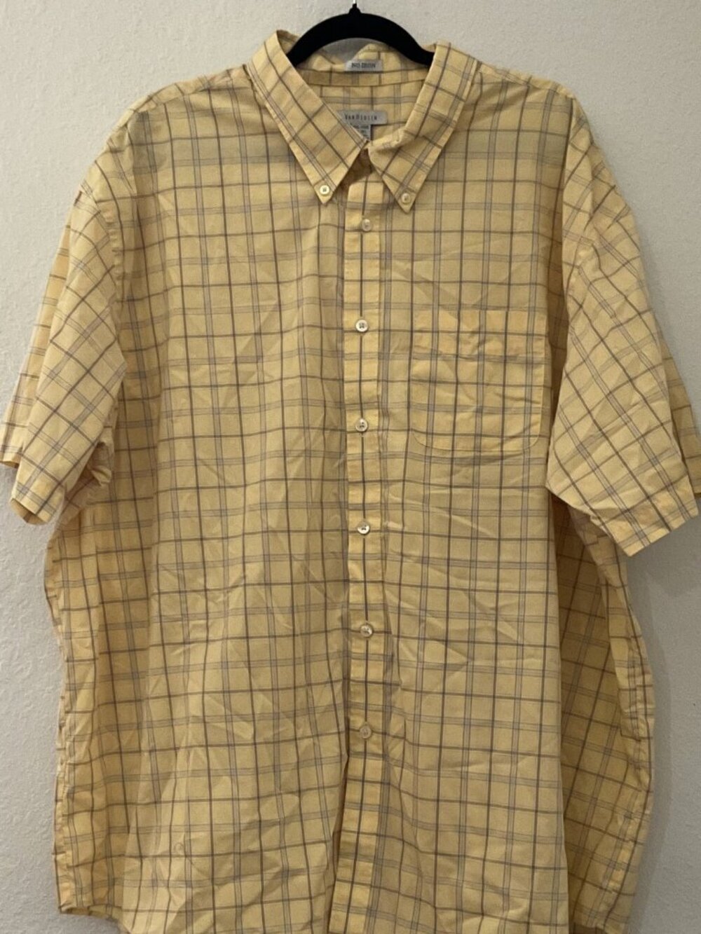 VAN HEUSEN YELLOW PLAID NO IRON BUTTON DOWN DRESS SHIRT XXXG LIKE NEW